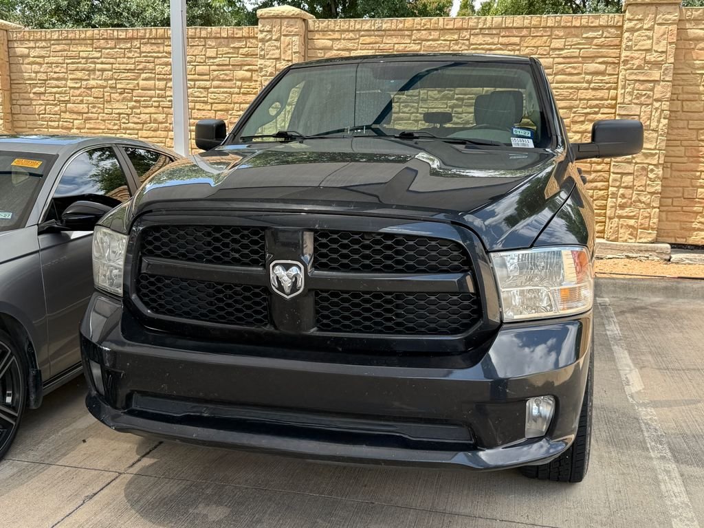 2019 RAM 1500 Classic Express 4x4 Quad Cab 6'4's photo