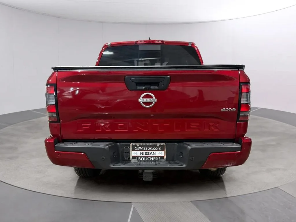 Certified Used 2025 Cardinal Red Metallic Tricoat Nissan SV image 5