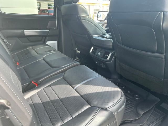 Used 2025 White Metallic Ford Platinum image 16