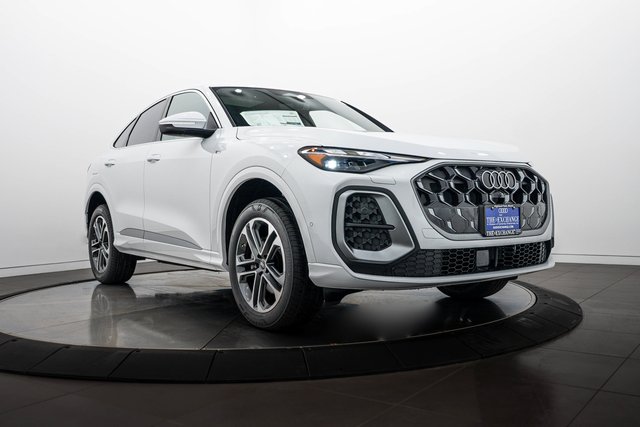 2026 Audi Q5 Sportback Premium