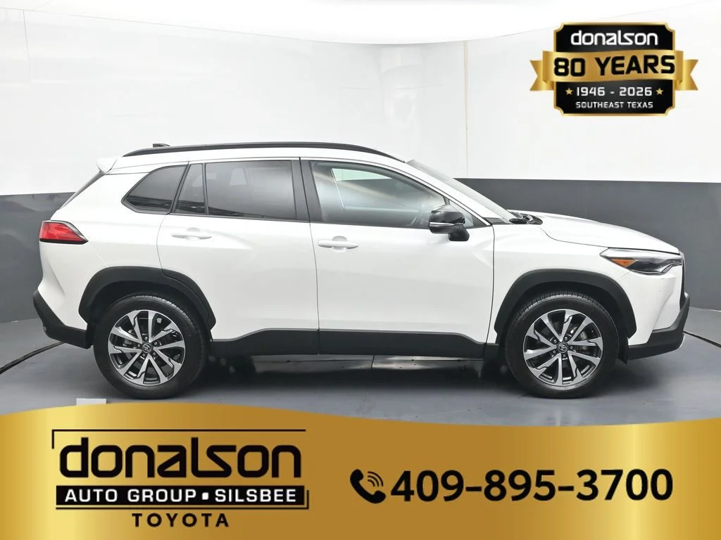 Used 2025 Beige Toyota XLE image 2
