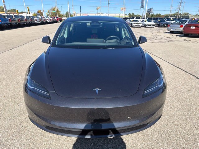 Used 2025  Tesla Long Range image 2