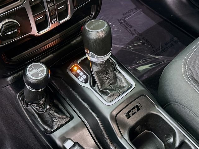 Used 2021 Black Jeep Sport image 17