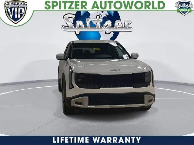 New 2027 Snow White Pearl Kia LX image 4