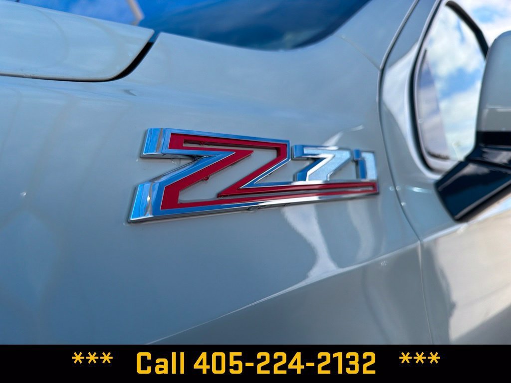 2027 Chevrolet Tahoe Z71 - Photo 14