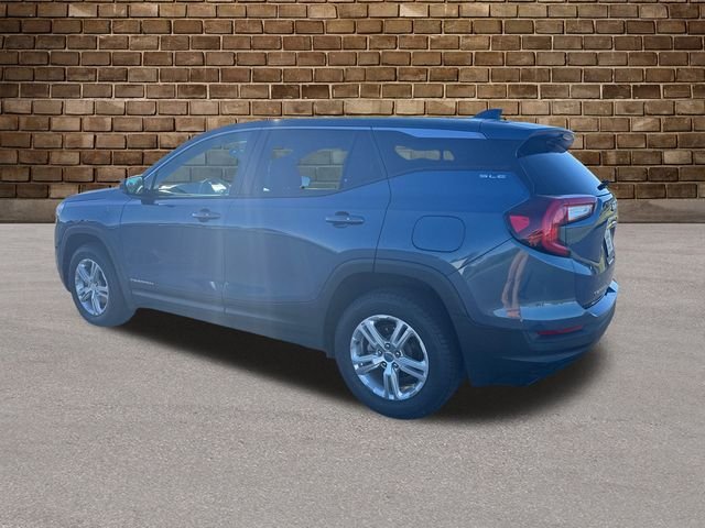 2024 Gmc Terrain SLE photo 3