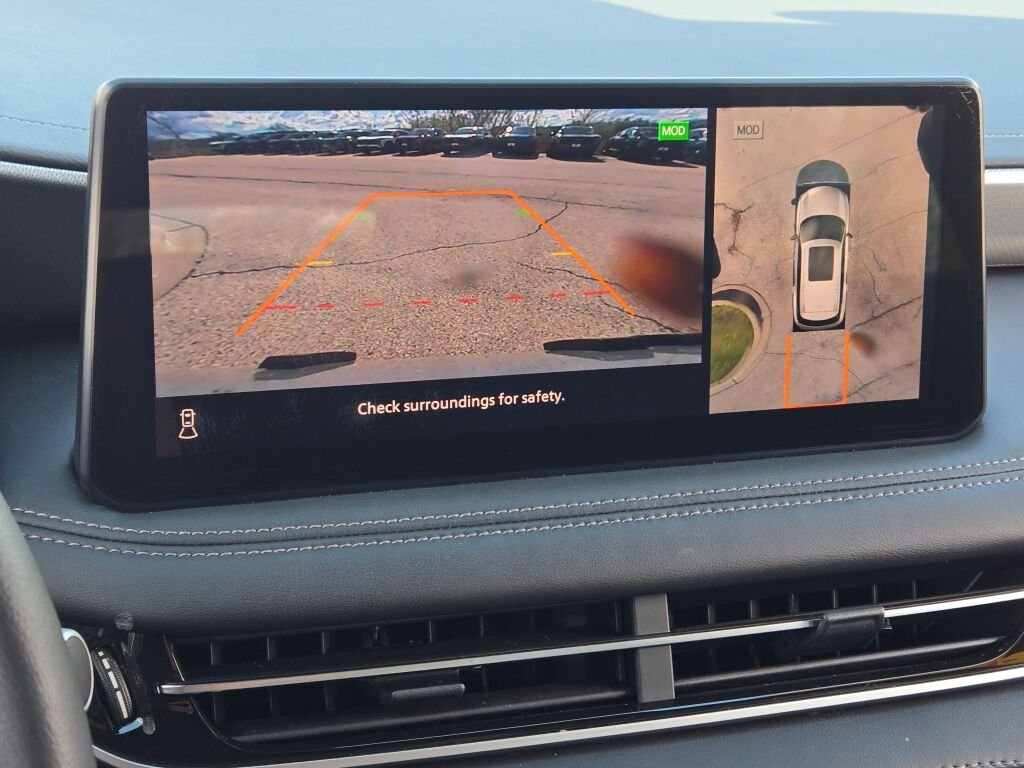 Used 2025 Gray INFINITI LUXE image 35