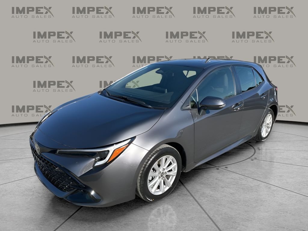2025 Toyota Corolla Hatchback SE