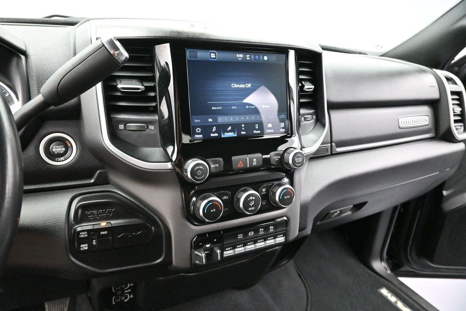 Used 2022 Diamond Black Crystal Pearlcoat Ram Big Horn image 17