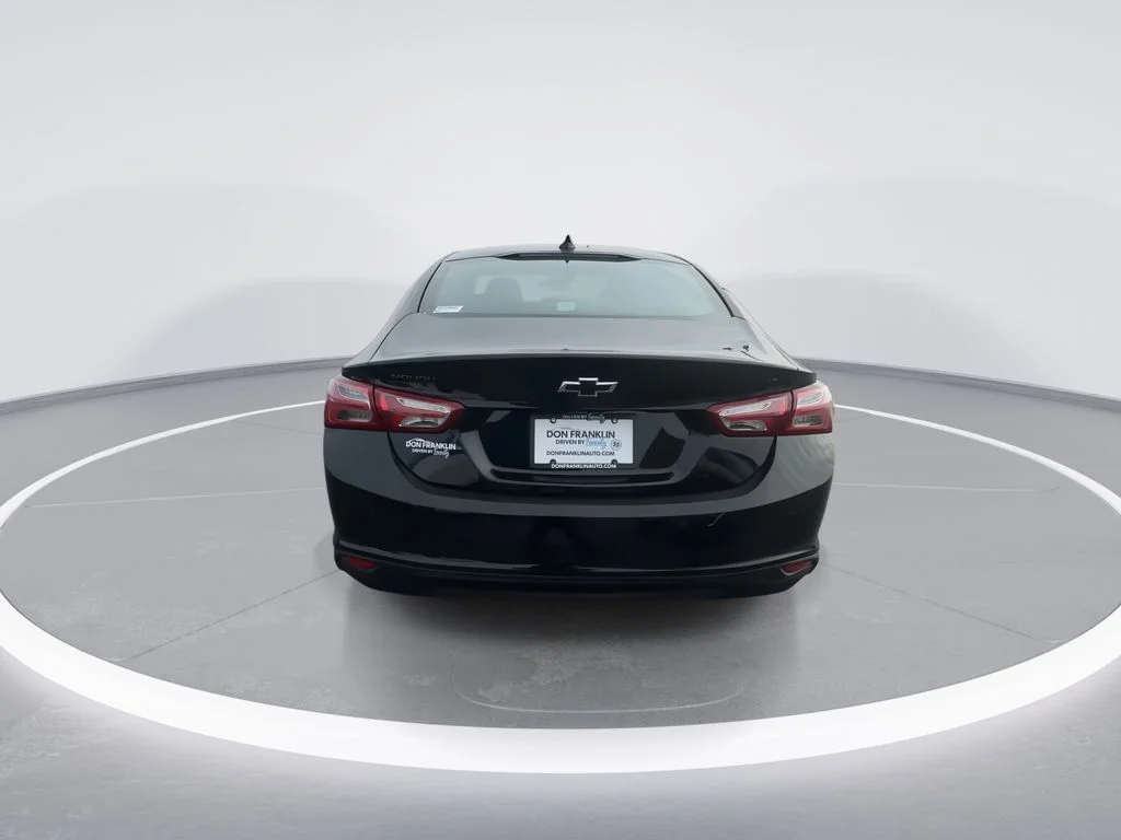 Used 2024 Black Chevrolet LT image 7