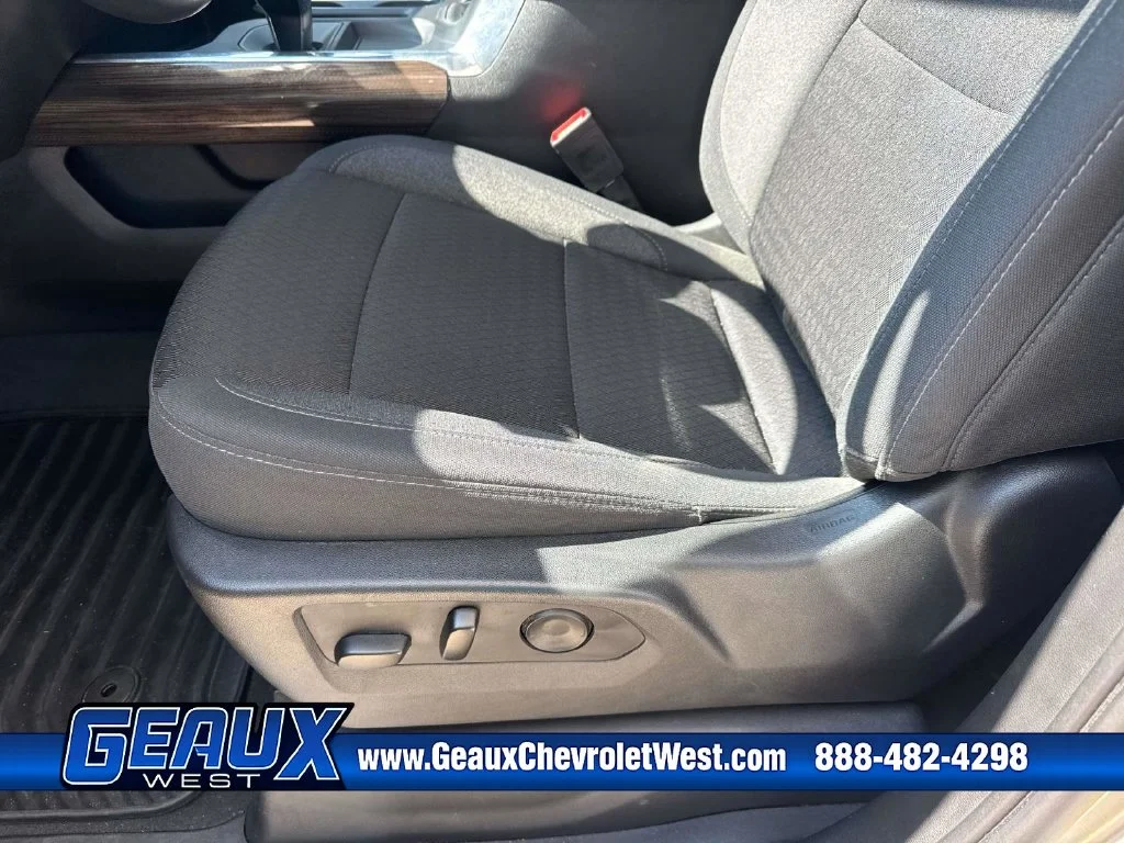 Used 2023 Gray Chevrolet LT image 37