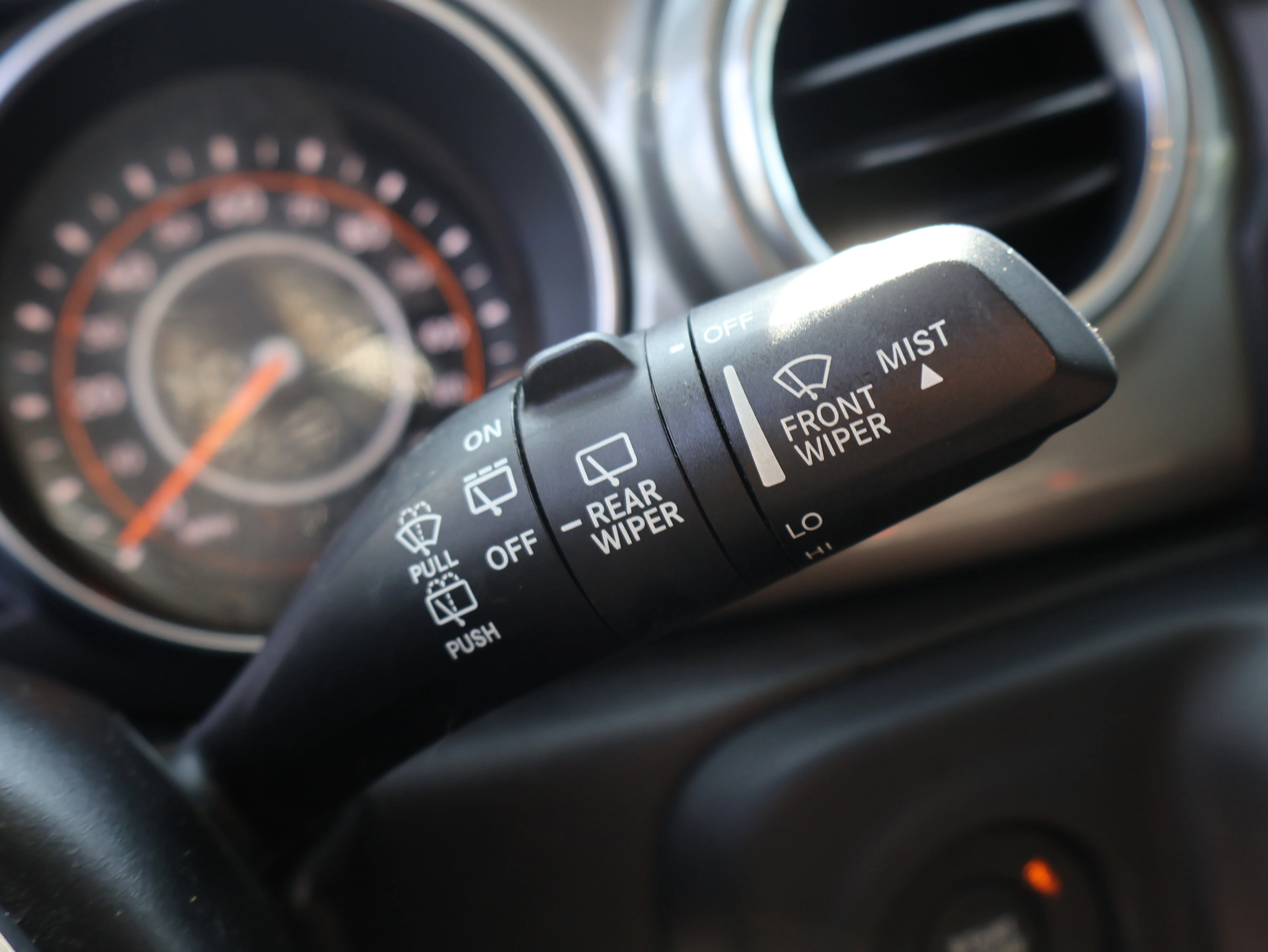 Used 2019 Black Clearcoat Jeep Sahara image 31