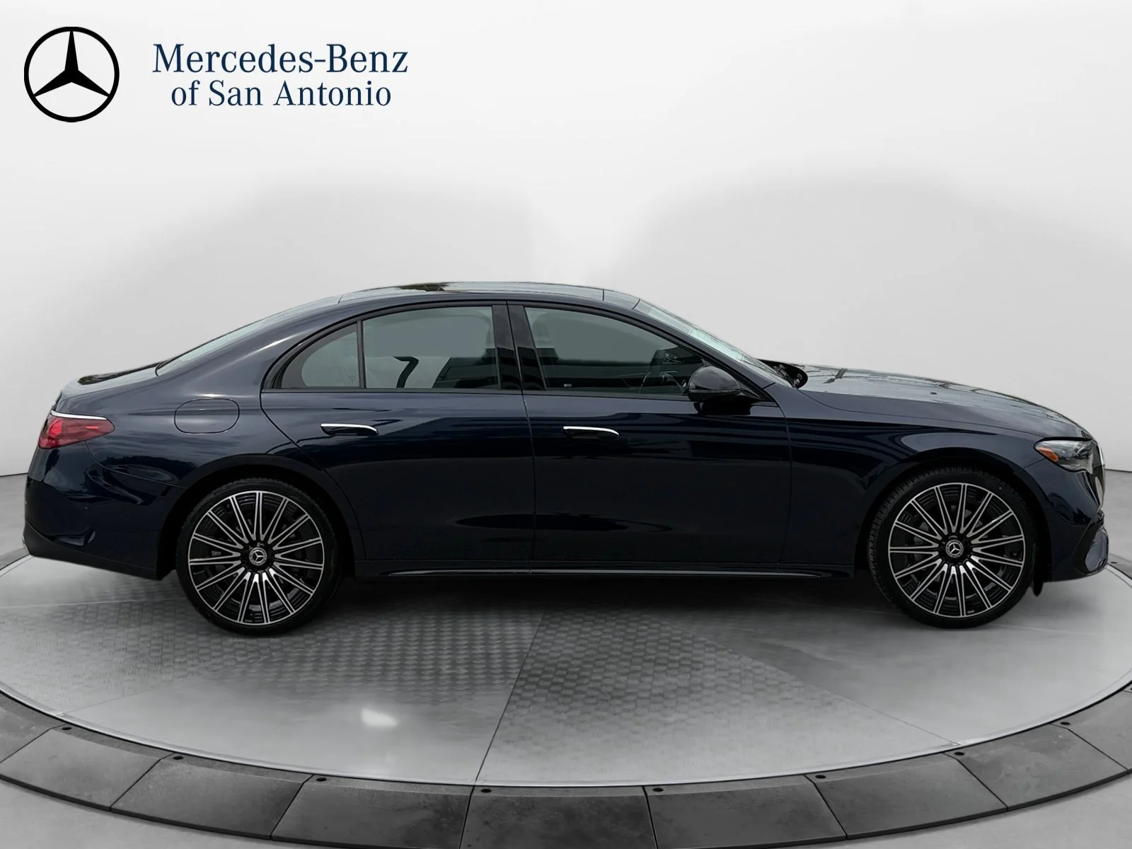 New 2026 Blue Mercedes-Benz E 350 image 8