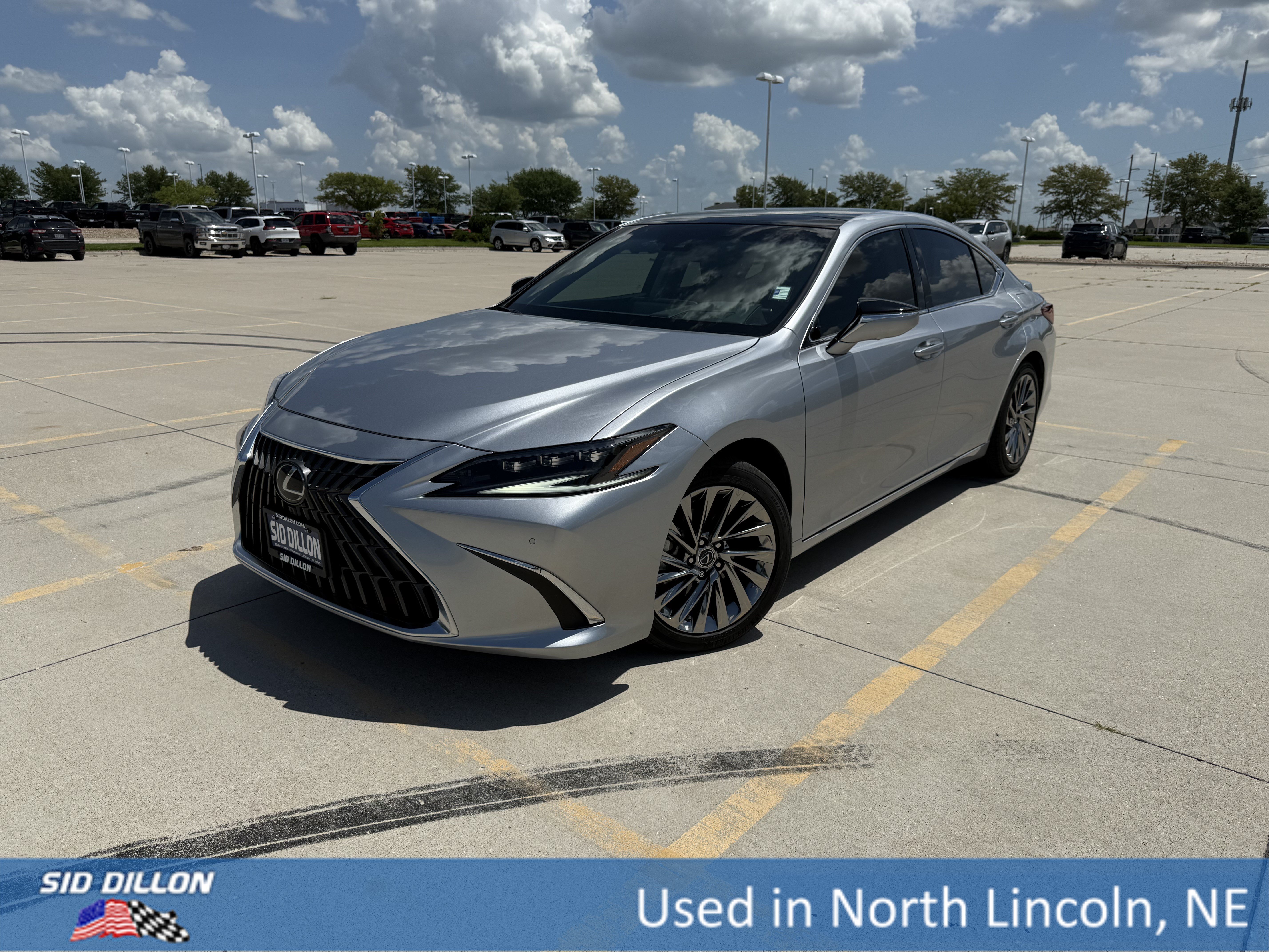 Used 2025 Iridium Lexus ES 350 Ultra Luxury image 1