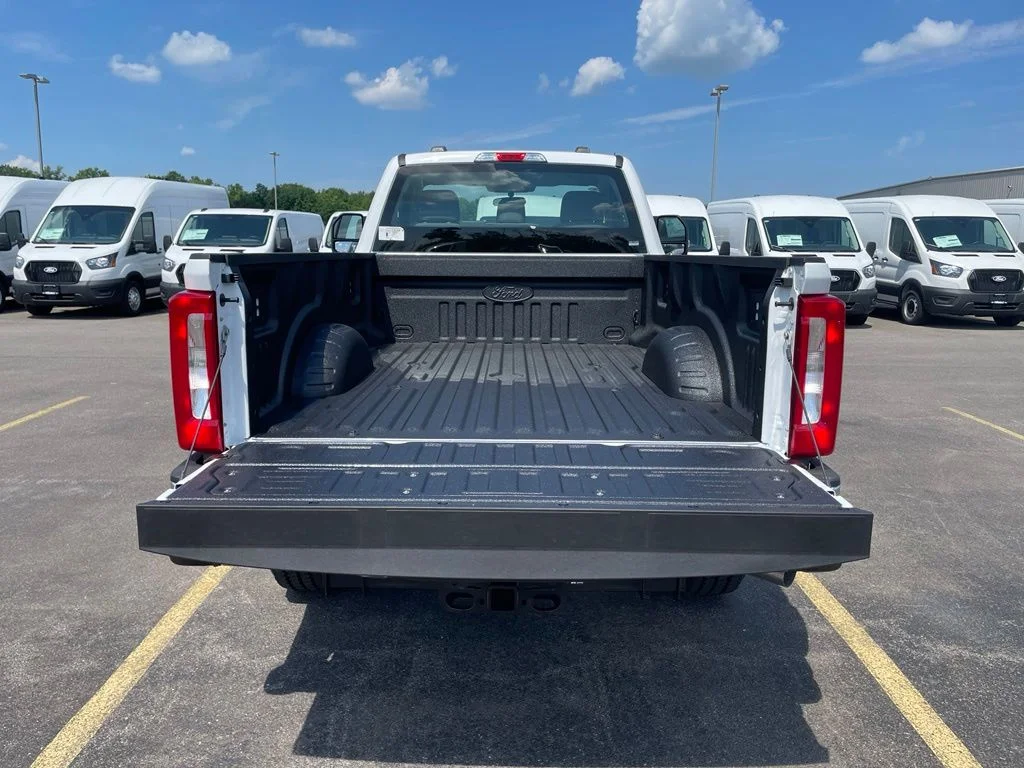 New 2026 Oxford White Ford F-350® XL image 11
