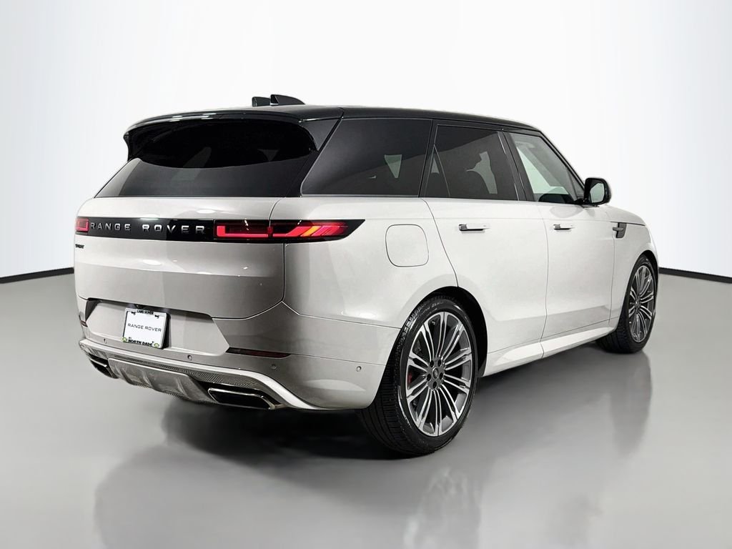 Certified Used 2024 Gray Land Rover Dynamic SE image 5