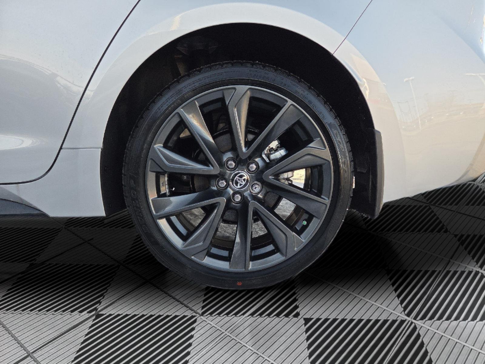 2026 Toyota Corolla XSE - Photo 42