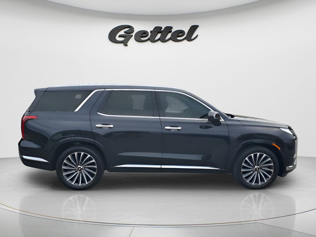Used 2024 White Hyundai Calligraphy image 4