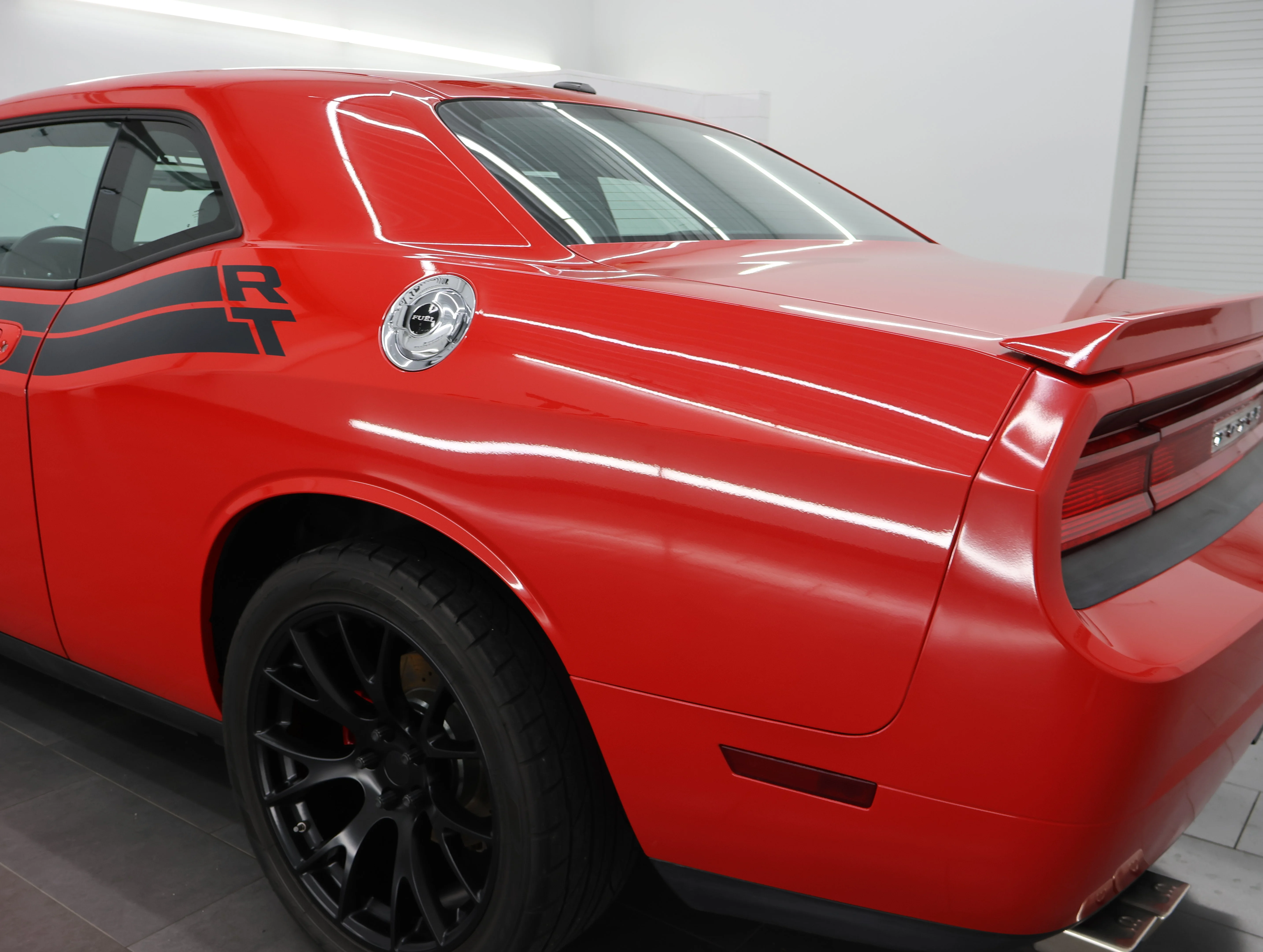 Used 2010 Torred Dodge R/T image 27