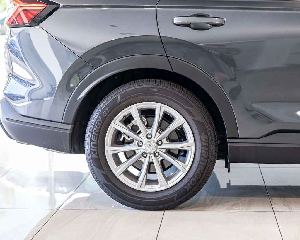 Used 2025 Gray Honda EX-L image 11