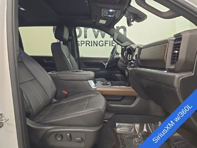 Used 2024 Summit White Chevrolet High Country image 9