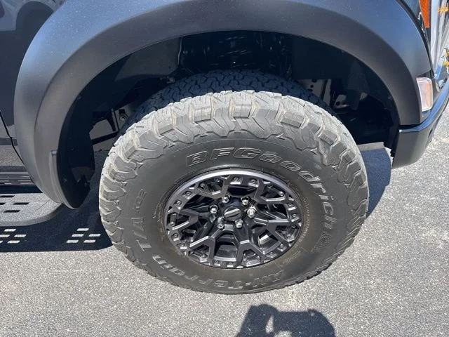 Used 2023 Agate Black Metallic Ford Raptor image 3