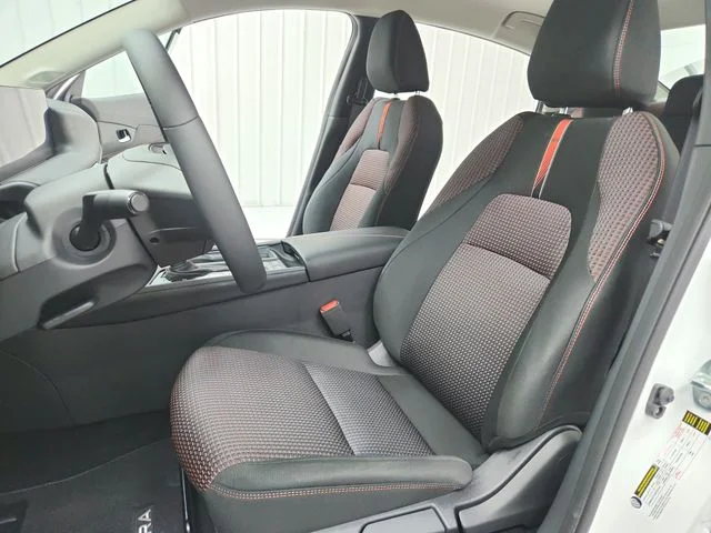 New 2026 White Nissan SR image 19