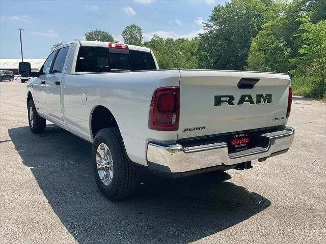New 2026 Bright White Clear-Coat Exterior Paint RAM BIG HORN image 5