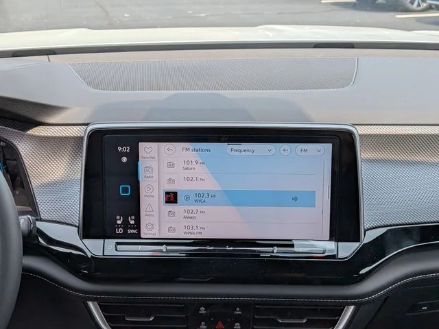 New 2026 White Volkswagen 2.0T SEL image 17