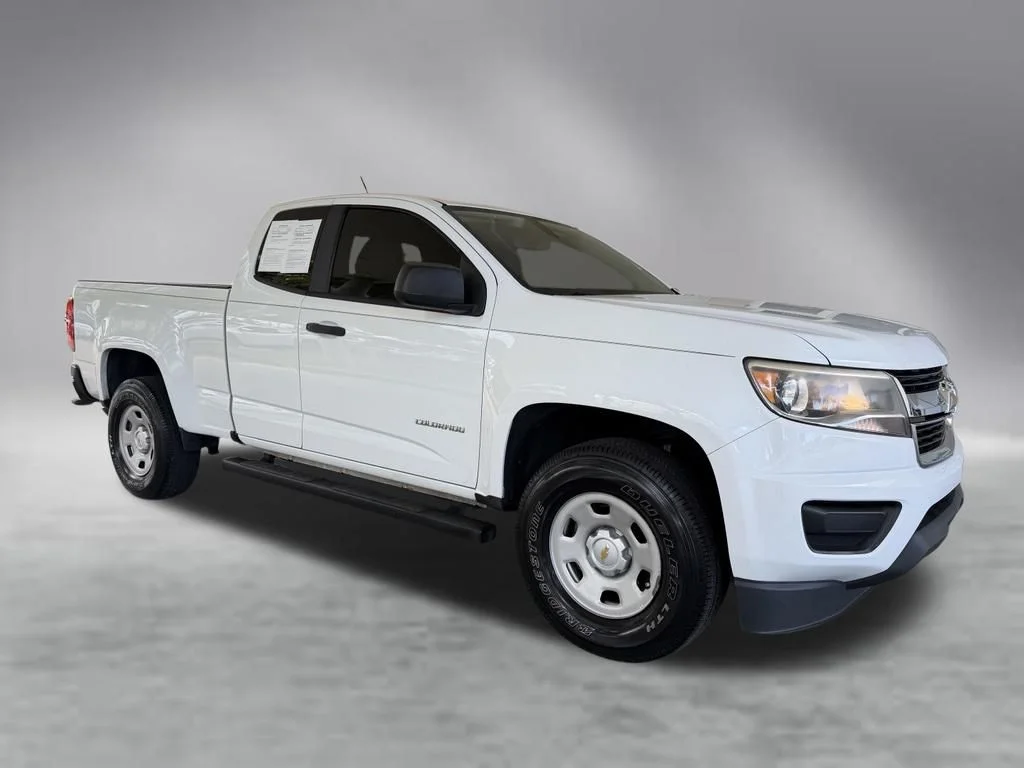 Used 2020 Chevrolet Colorado Work Truck with VIN 1GCHSBEA0L1115545 for sale in Davie, FL