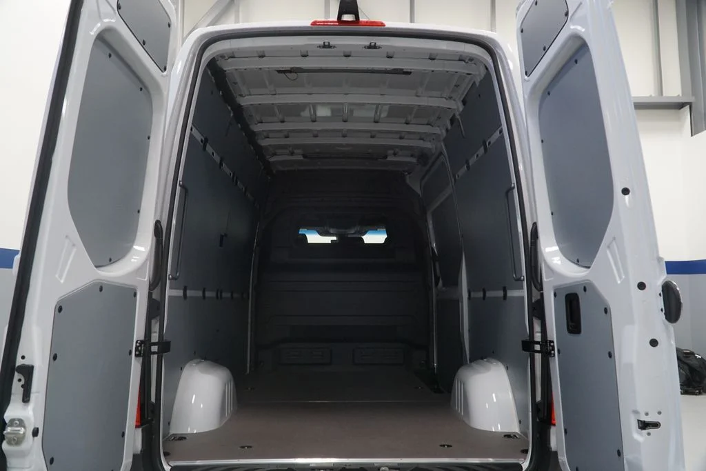 New 2026  Mercedes-Benz Cargo 144 WB image 16