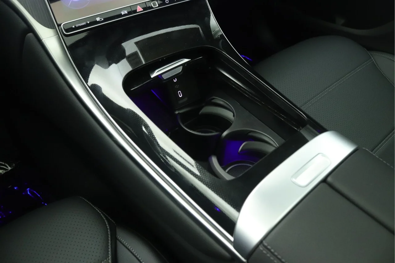 New 2027 Black Mercedes-Benz 300 image 6