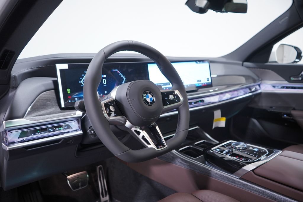 Used 2026 Mineral White Metallic BMW 740i image 6