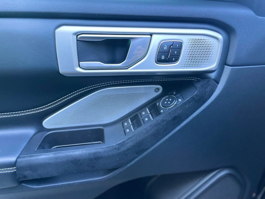 Used 2023 Black Metallic Ford ST image 9