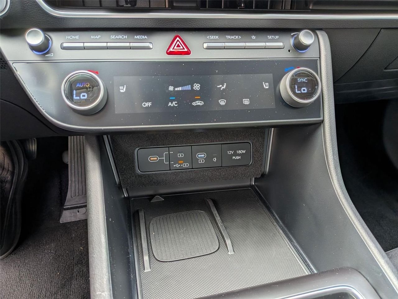 2026 Hyundai Sonata SEL - Photo 19