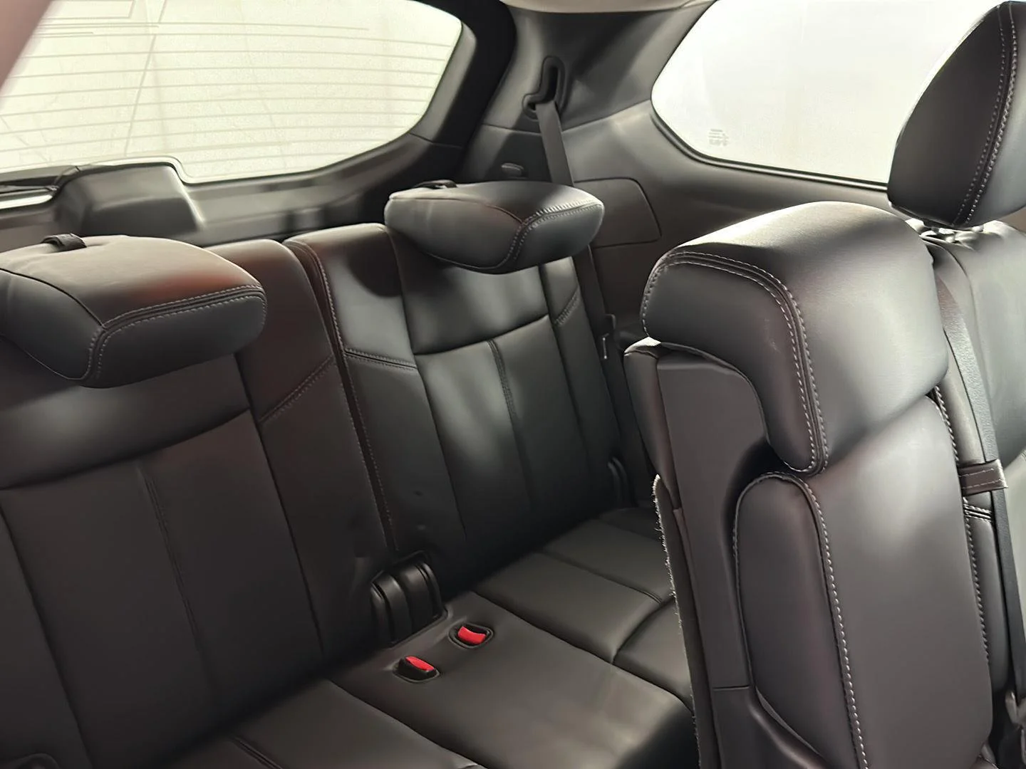 Used 2020 Gun Metallic Nissan SL image 35