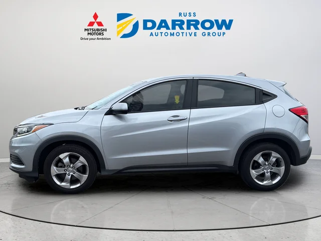 Used 2022 Silver Honda LX image 2
