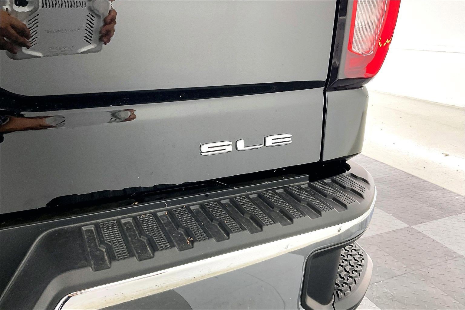 2026 GMC Sierra 1500 SLE - Photo 17