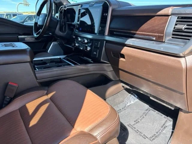 Used 2025  Ford XL image 23