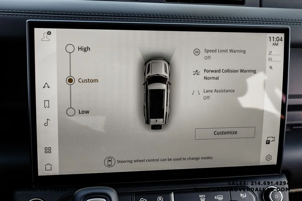 New 2026 Fuji White Land Rover X-Dynamic SE image 29