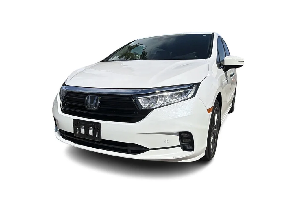 Used 2023  Honda Touring Certified Pre-Owned   Clean Title   One Ow image 5