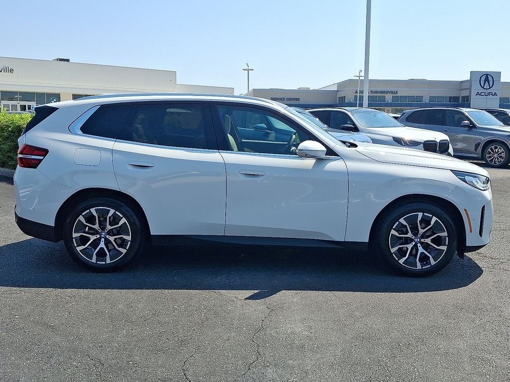 Certified Used 2026 Alpine White BMW 30 xDrive image 7