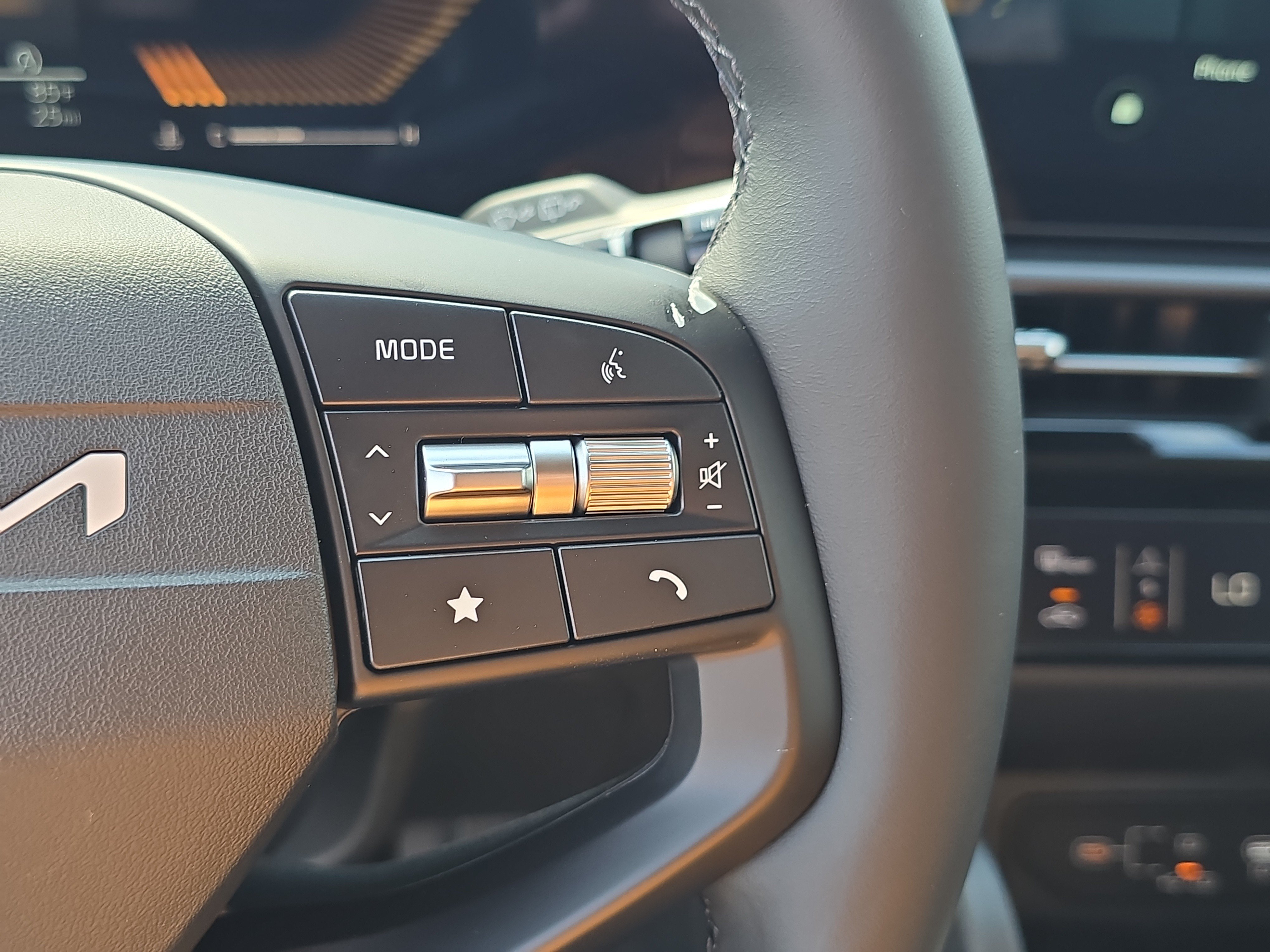 New 2026 Gravity Gray Kia EX image 31
