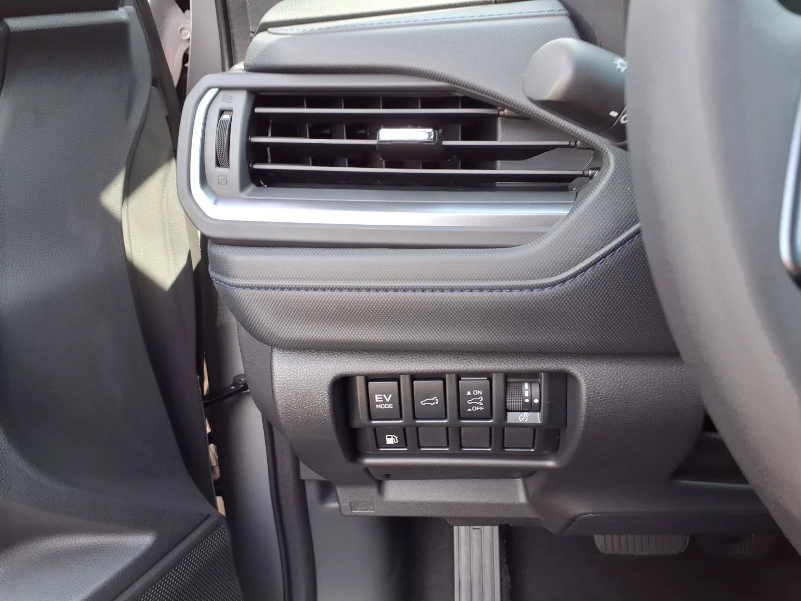 New 2026 RIVER ROCK PEARL Subaru Limited Hybrid image 10
