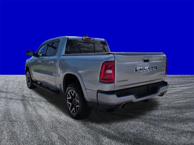 Certified Used 2025 Billet Silver Metallic Clearcoat Ram Laramie image 6