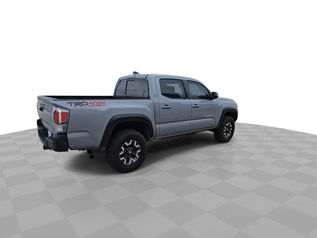 Used 2021  Toyota TRD Off-Road image 9