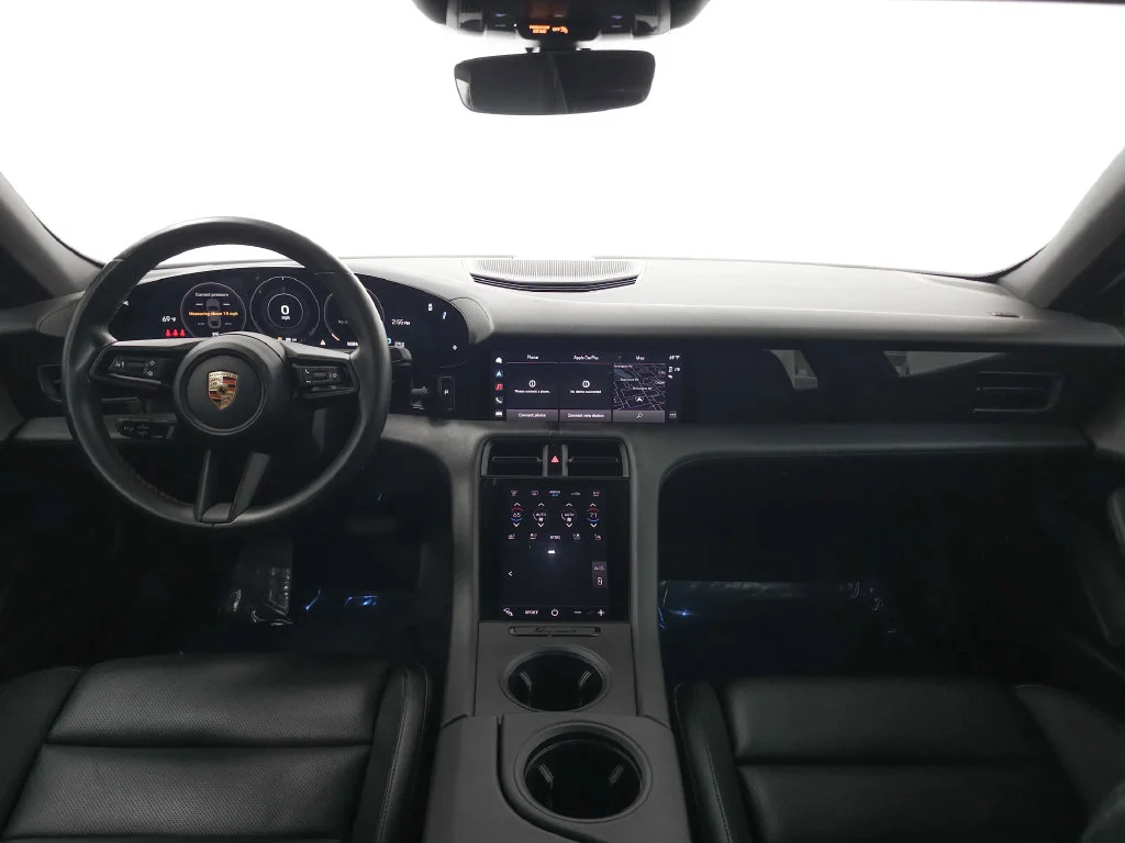 Used 2022 Volcano Grey Metallic Porsche Base image 26