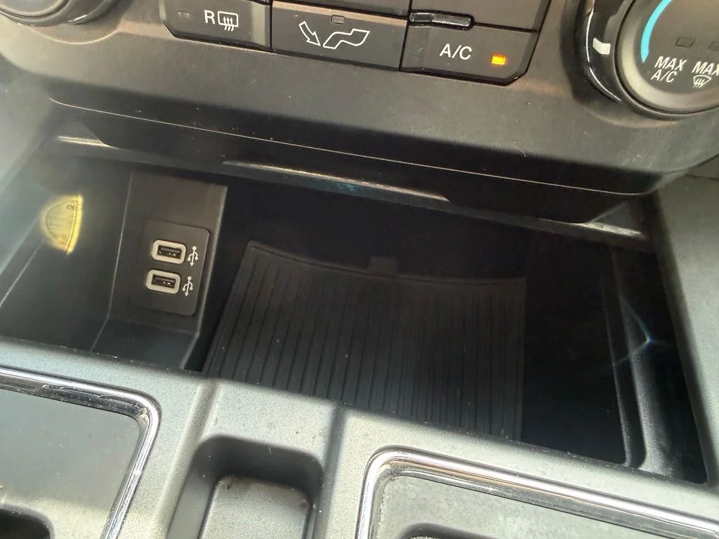 Used 2020 White Ford XLT image 26
