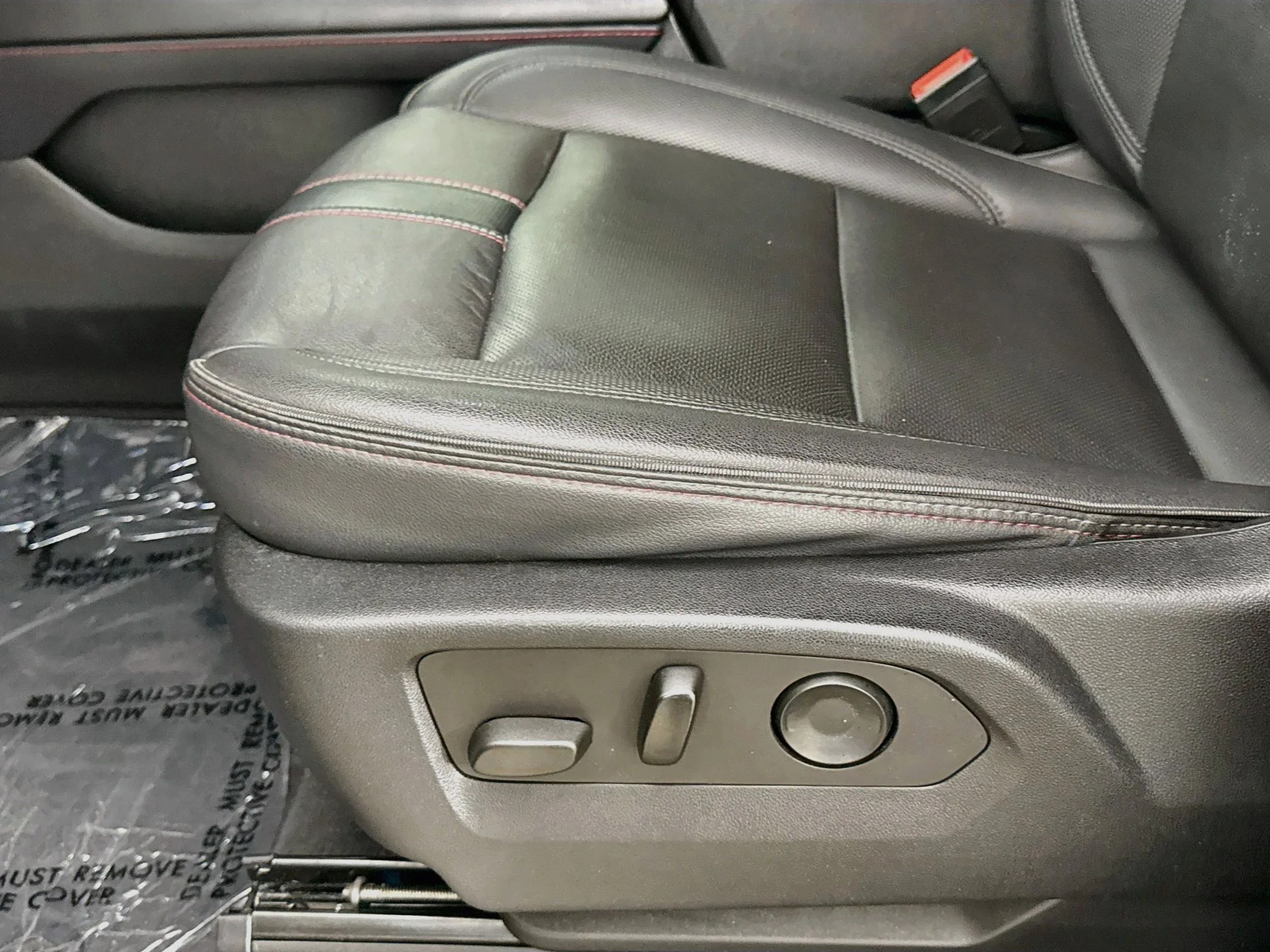 Used 2022 SATIN STEEL METALLIC Chevrolet RST image 22