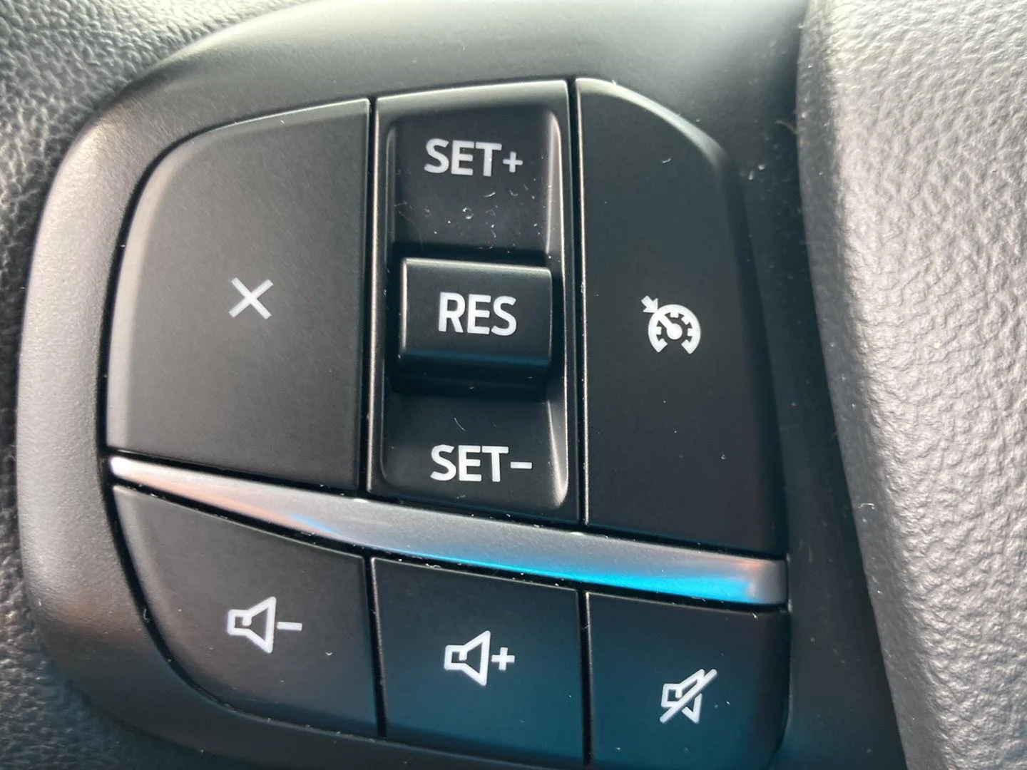 Used 2021 Wh Ford Outer Banks image 17